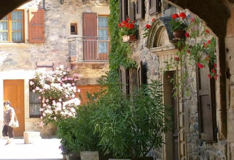 リゾートホテル Village De Gite   La Cascade