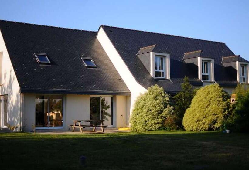 مبيت وإفطار La Clef Des Champs