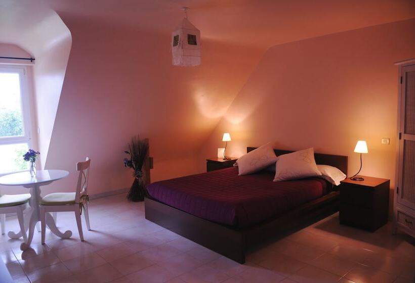 ベッドアンドブレックファースト La Clef Des Champs