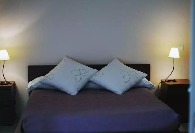 ベッドアンドブレックファースト La Clef Des Champs