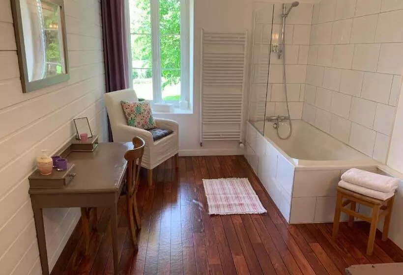 Aamiaismajoitus (B&B) La Colonie   Maison D Hôtes