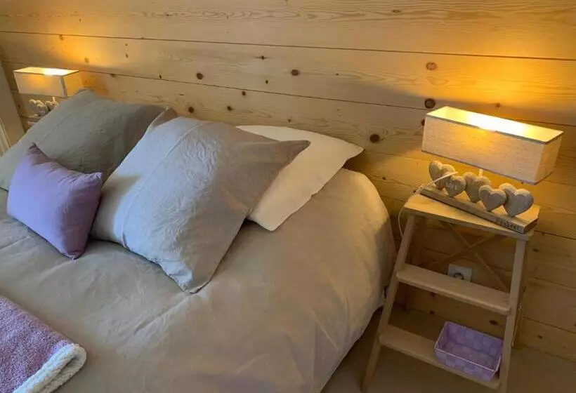 Aamiaismajoitus (B&B) La Colonie   Maison D Hôtes