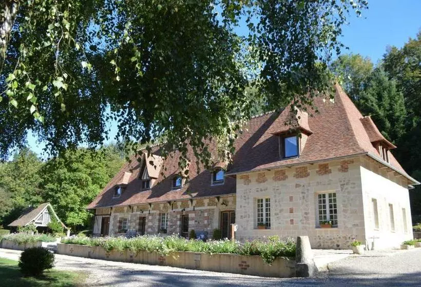Aamiaismajoitus (B&B) Le Prieure Des Fontaines