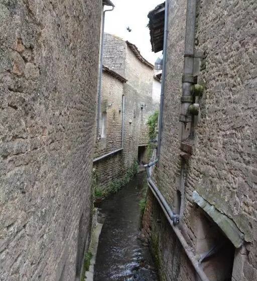 Aamiaismajoitus (B&B) Les Noyers Aulnay