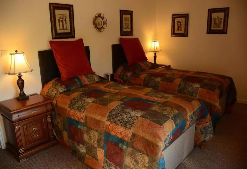 Aamiaismajoitus (B&B) Les Noyers Aulnay