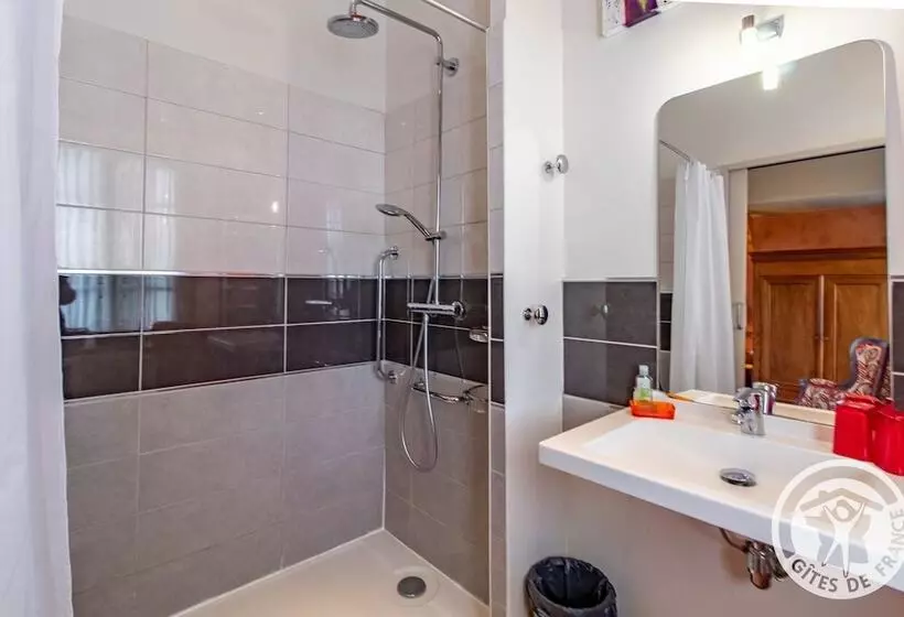 ベッドアンドブレックファースト Manoir D Orbé