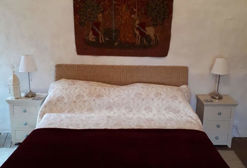 Bed and Breakfast Number 14