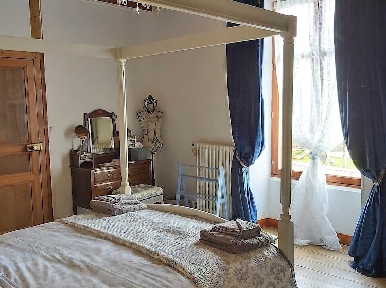 Bed and Breakfast Number 14