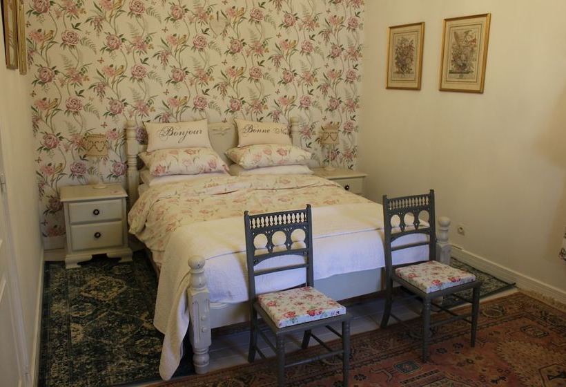 Bed and Breakfast Number 14