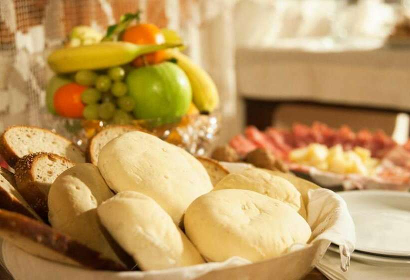 ベッドアンドブレックファースト Villa Conti Bassanese