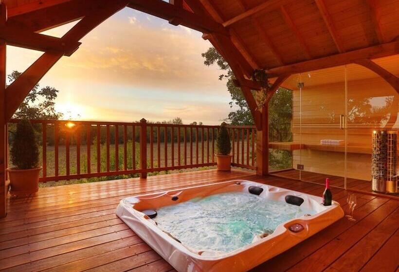 Cabane De Prestige Avec Jacuzzi Et Sauna Privatifs