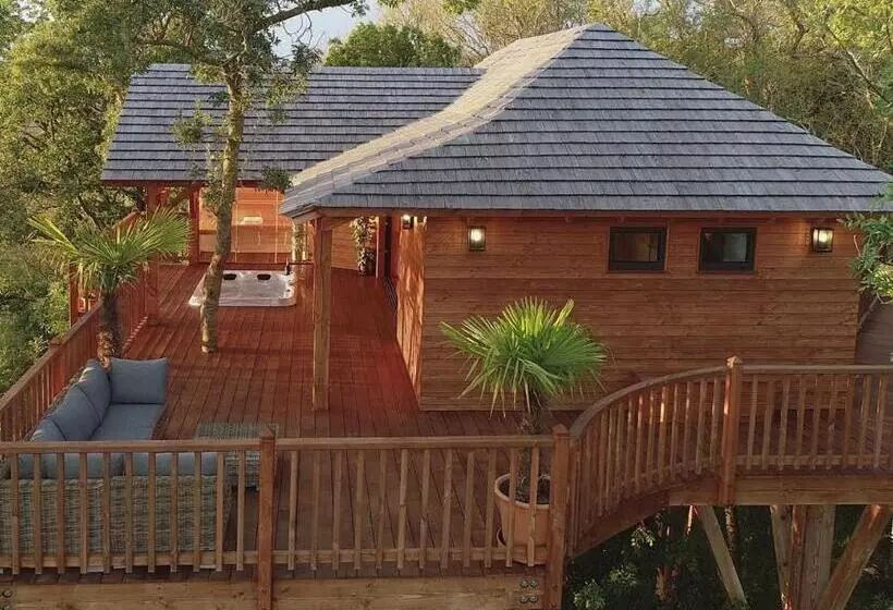 Cabane De Prestige Avec Jacuzzi Et Sauna Privatifs