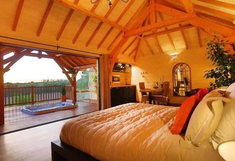 Cabane De Prestige Avec Jacuzzi Et Sauna Privatifs