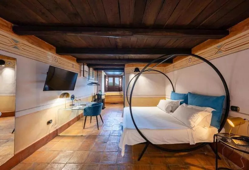 Hotelli Castello Di Limatola