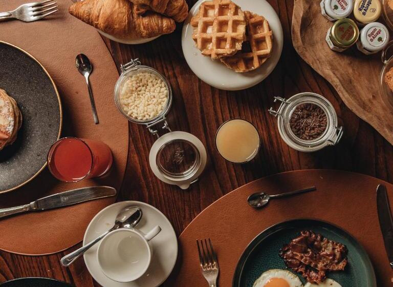 בית מלון כפרי Castello Di Limatola