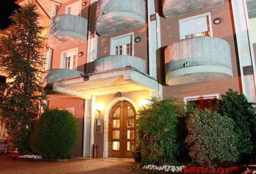 Hotelli Tagliere D'oro