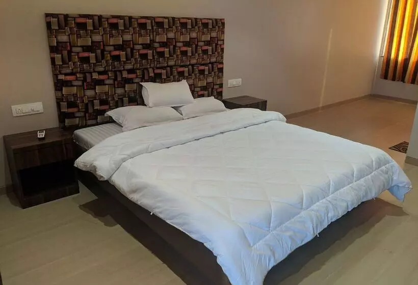 Hotelli The Kanila Resort