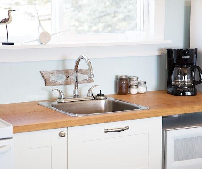 Lighthouse Lane Cottages