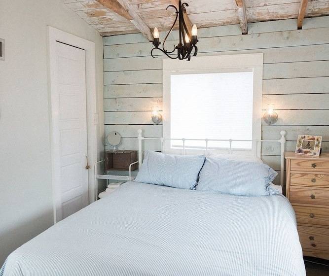 Lighthouse Lane Cottages