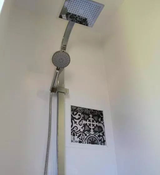 Majatalo Asinerie Kuleni