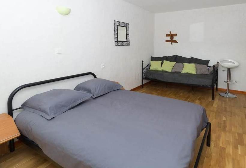 بنسيون Hôtel   Gîte De Pressins