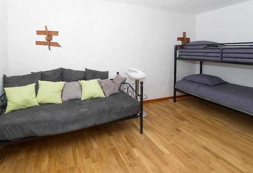 بنسيون Hôtel   Gîte De Pressins