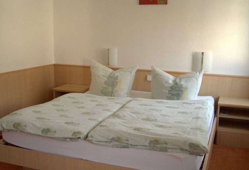 ペンション Haus Sonnenhügel