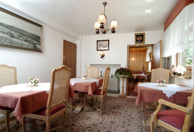 ペンション Haus Sonnenhügel