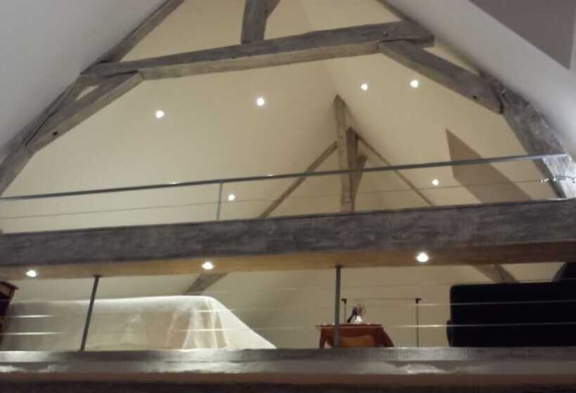 بنسيون La Chancellerie