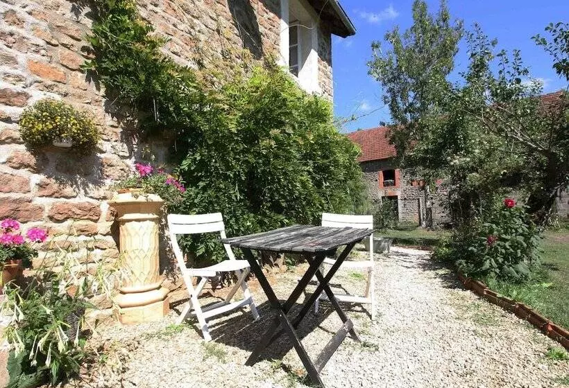 Majatalo Maison De L'etang