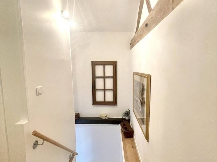 膳宿费 Maison De L'etang