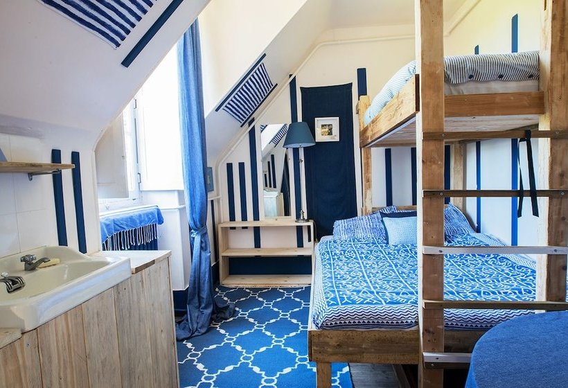 ペンション The Good House