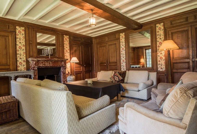 ペンション The Good House