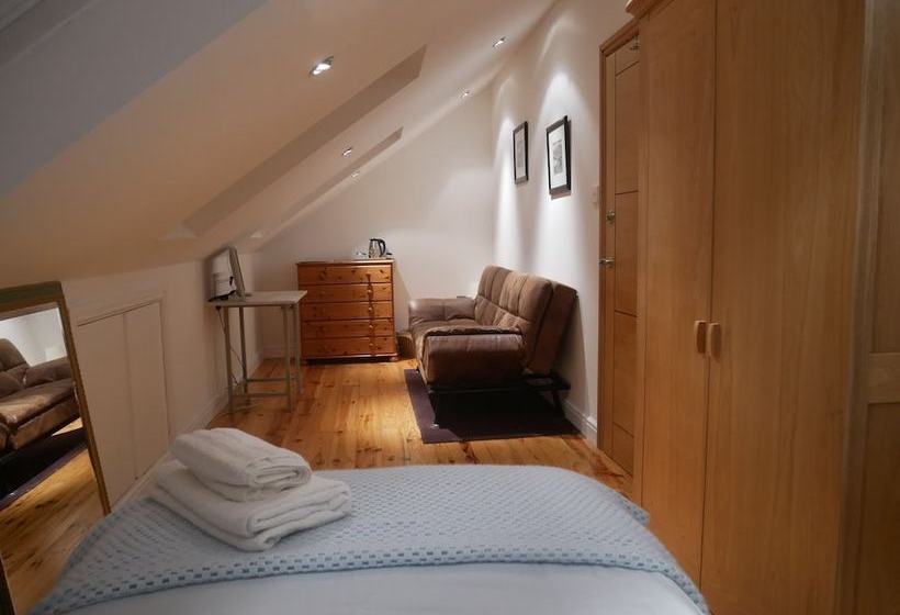 Taylors Bed And Breakfast