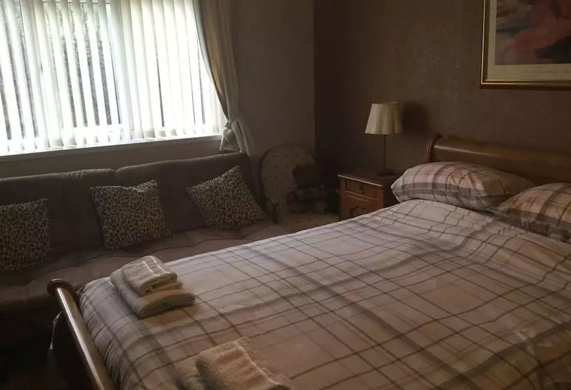 Taylors Bed And Breakfast