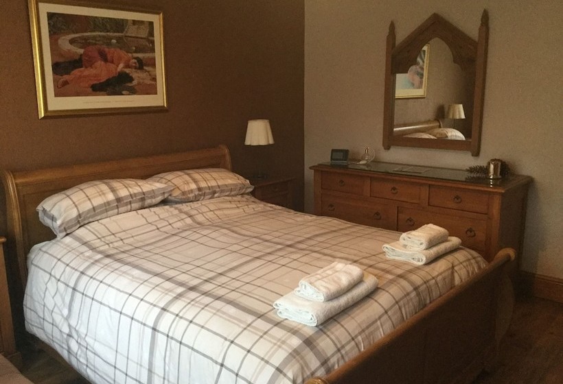 Taylors Bed And Breakfast