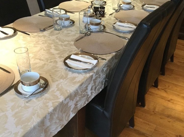 Taylors Bed And Breakfast