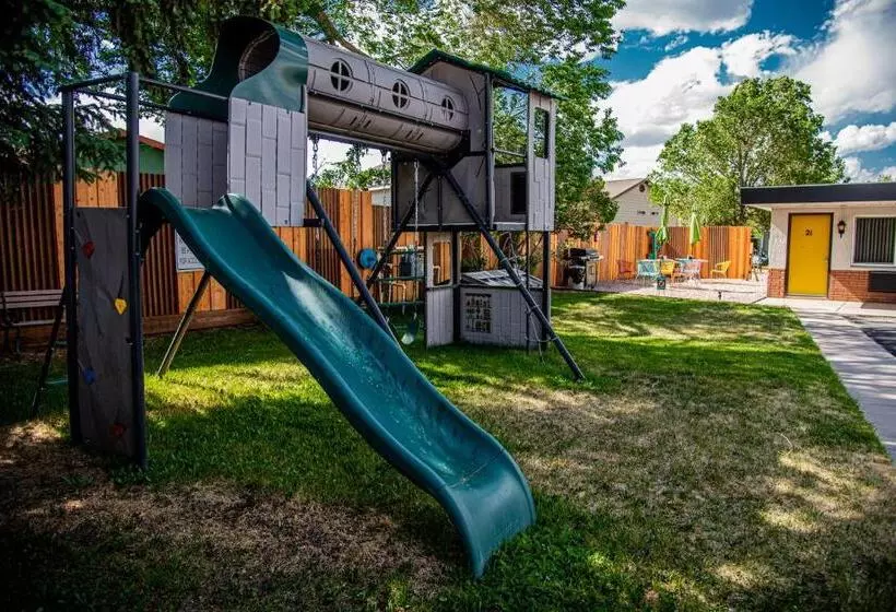 Отель American Classic Inn