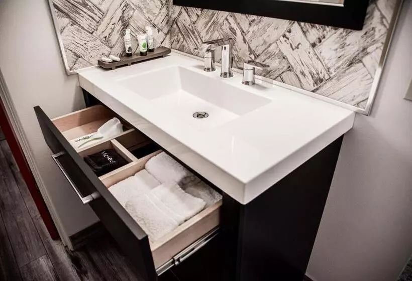 Отель American Classic Inn