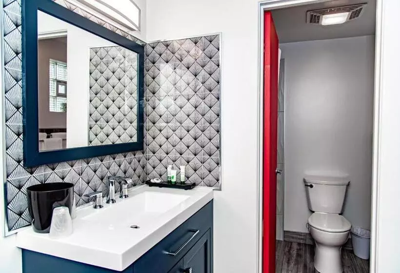 Отель American Classic Inn