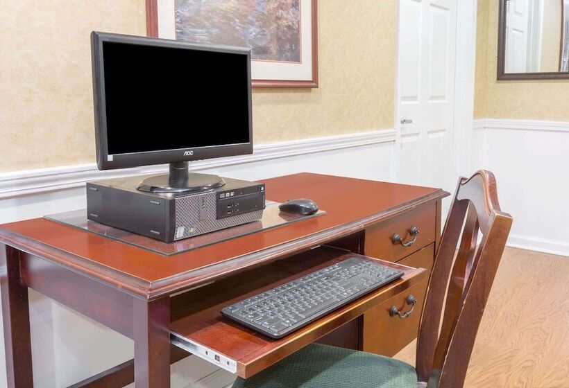 ホテル Baymont Inn & Suites By Wyndham Grenada