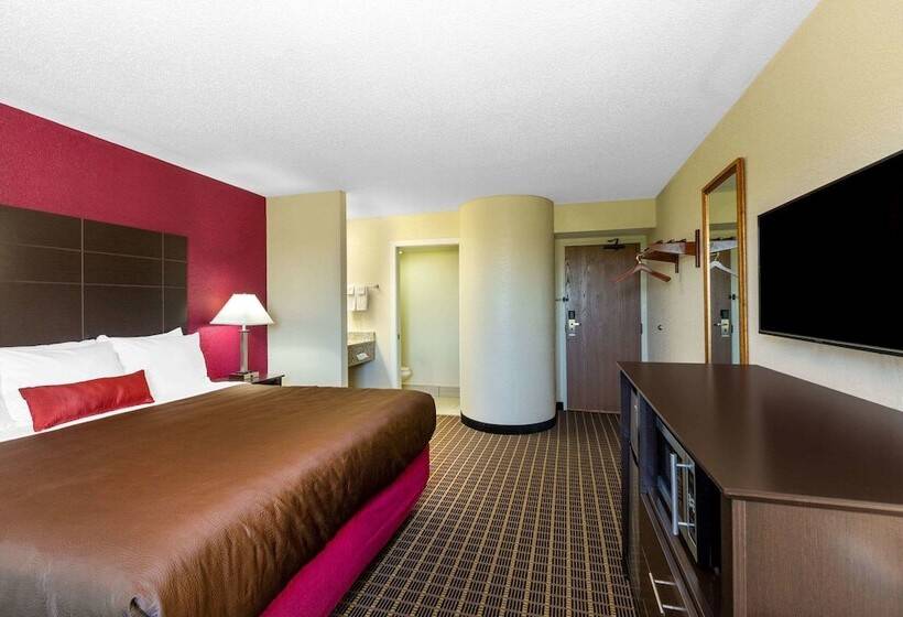 בית מלון כפרי Baymont Inn & Suites By Wyndham Mukwonago