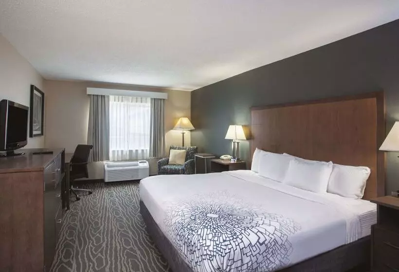 호텔 La Quinta Inn By Wyndham Richmond South