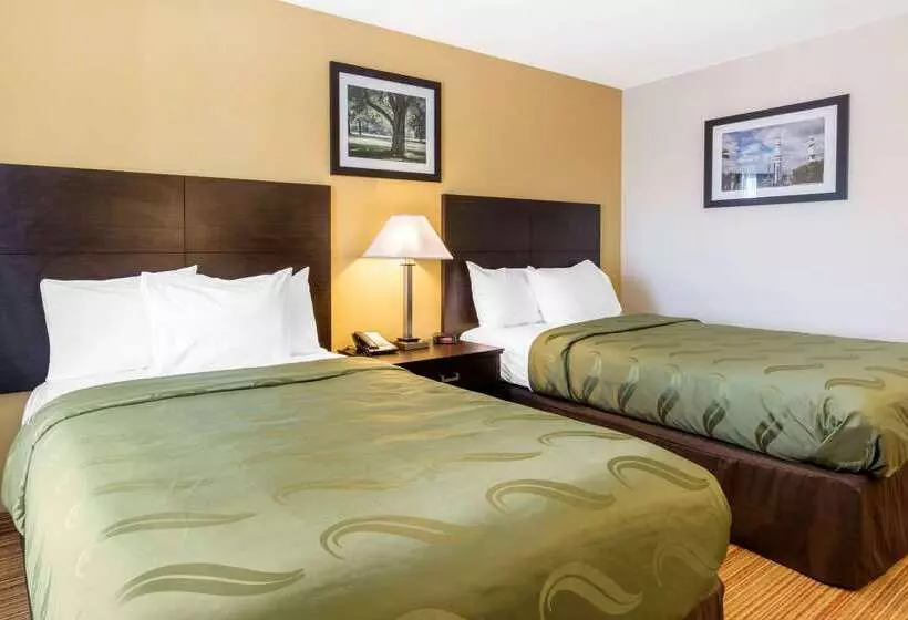 酒店 Quality Inn Arab Hwy 231