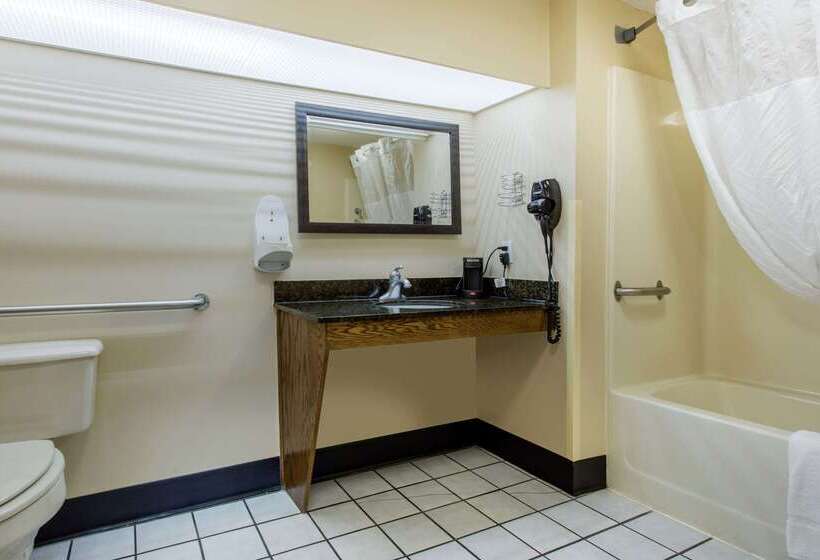 فندق Quality Inn Laurinburg