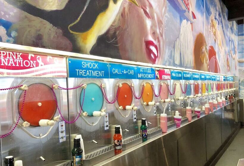 Sea And Breeze Hotel And Condo