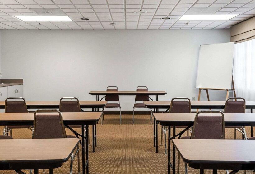 酒店 Sleep Inn Lynchburg   University Area & Hwy 460