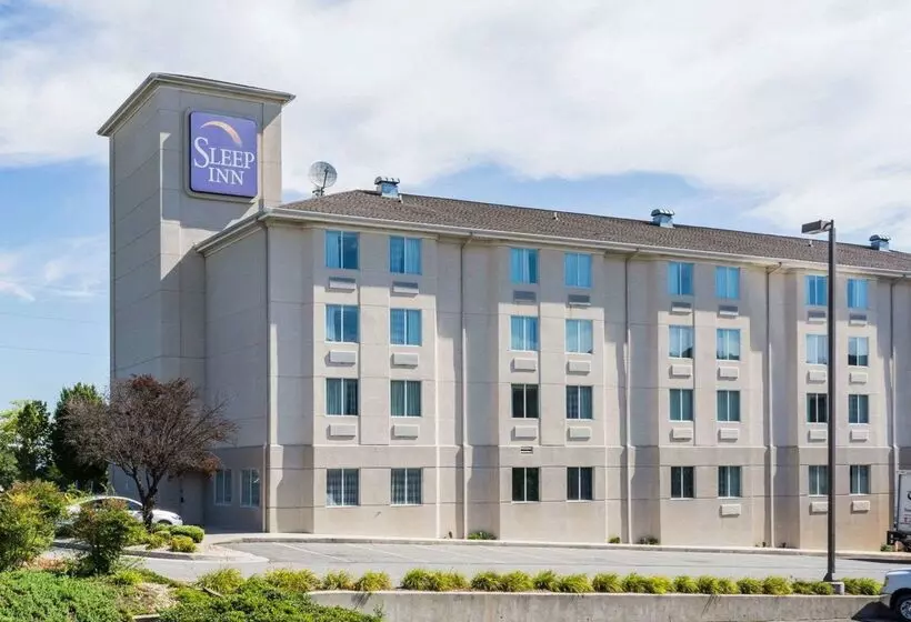 هتل Sleep Inn Lynchburg   University Area & Hwy 460