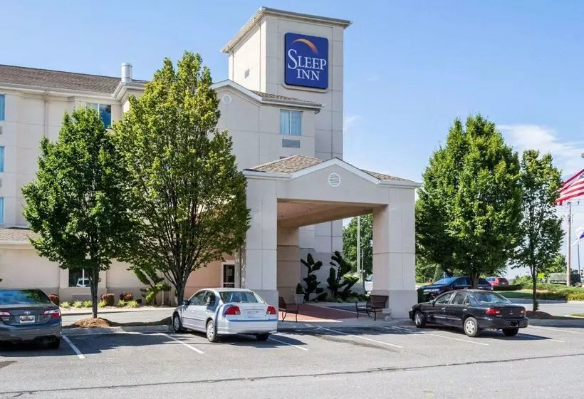 هتل Sleep Inn Lynchburg   University Area & Hwy 460