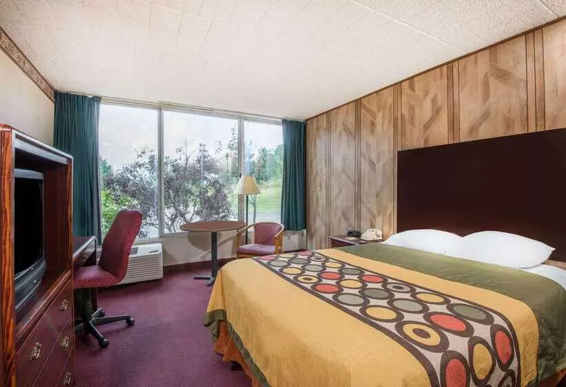 هتل Super 8 By Wyndham Erie/i 90